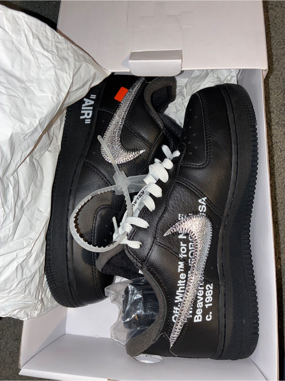 Moma Black Leather Low-Top Sneakers with Silver Swoosh